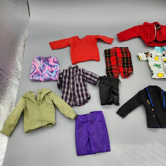 Ken Doll 2010 Mattel Blonde Vintage Lot 14 Clothing Pieces Outfits - Picture 5 of 16